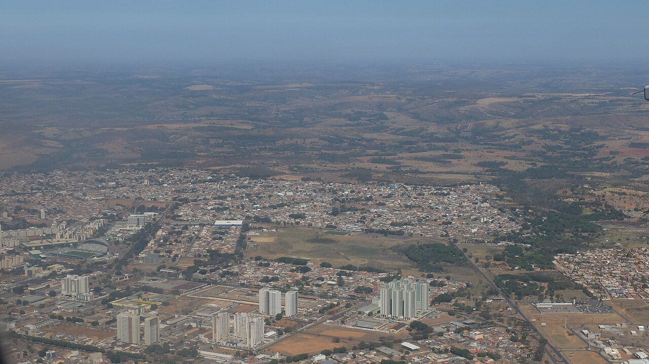 Vista aérea do Gama, região administrativa do Distrito Federal, com prédios e área urbana