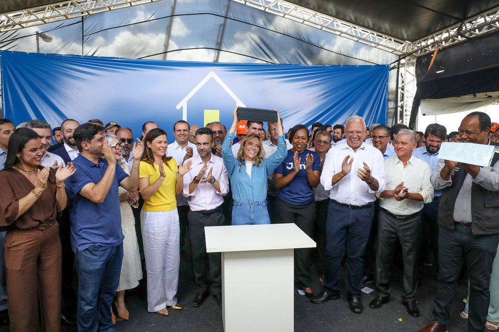 Celina Leão assume o GDF em cerimônia de posse
