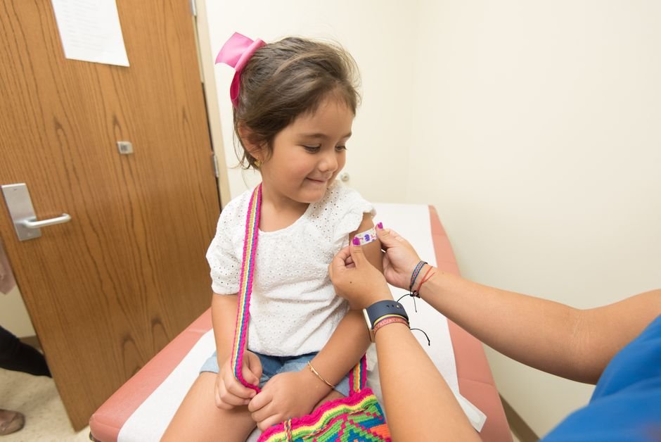 Vacina pneumocócica 20 chega ao SUS e amplia proteção infantil