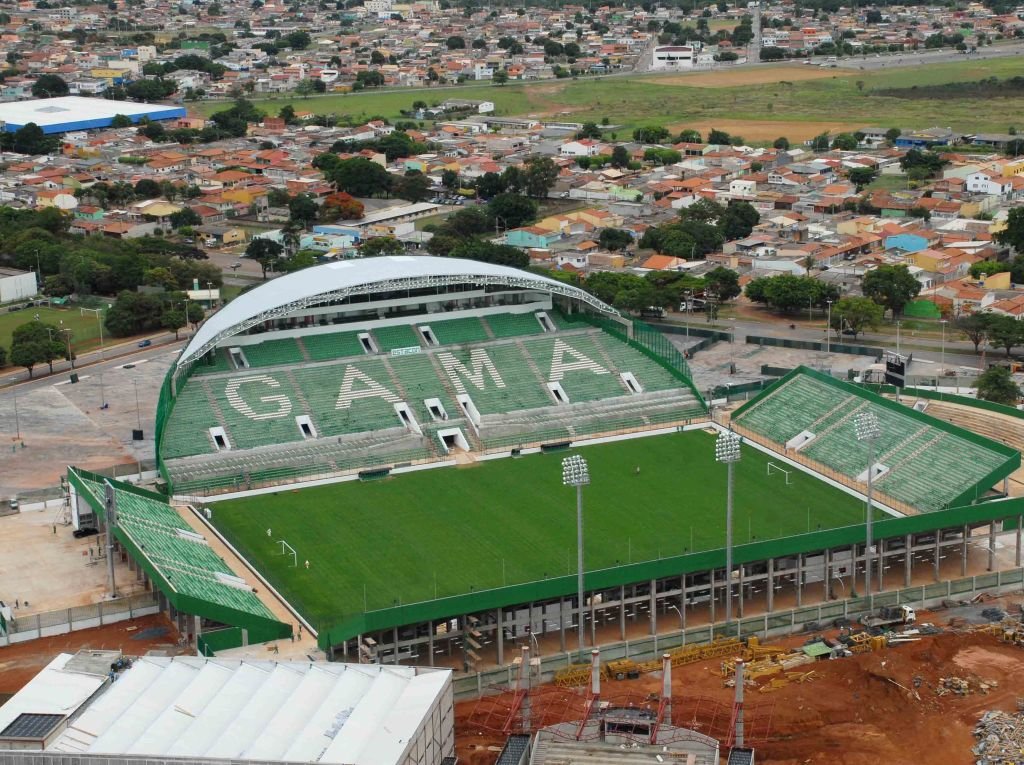Estádio Boca do Jacaré em Taguatinga durante partida do Candangão