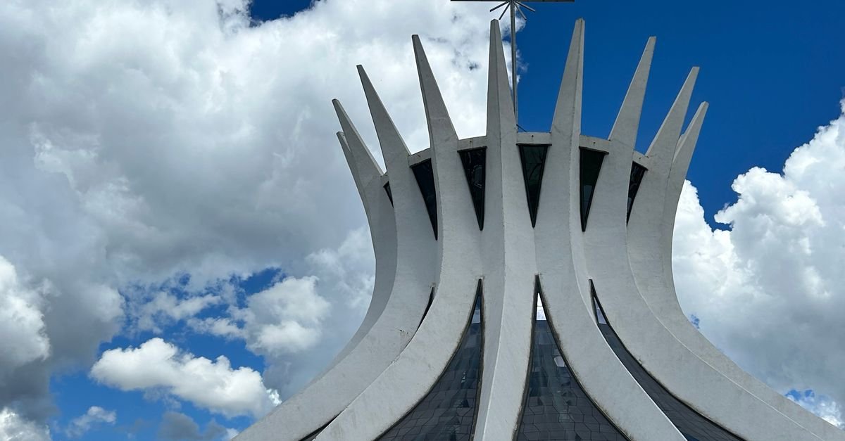 Catedral Metropolitana de Brasília, uma das paradas do ônibus turístico Rota Monumental