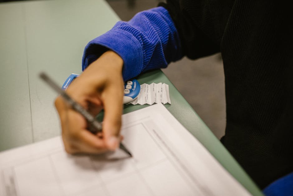 Recruta militar em treinamento de academia