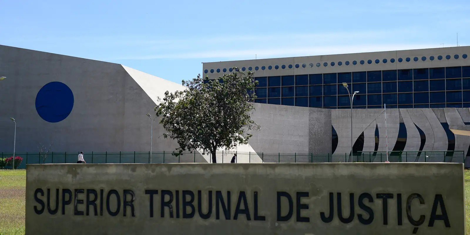 Fachada do edifício do Superior Tribunal de Justiça, em Brasília